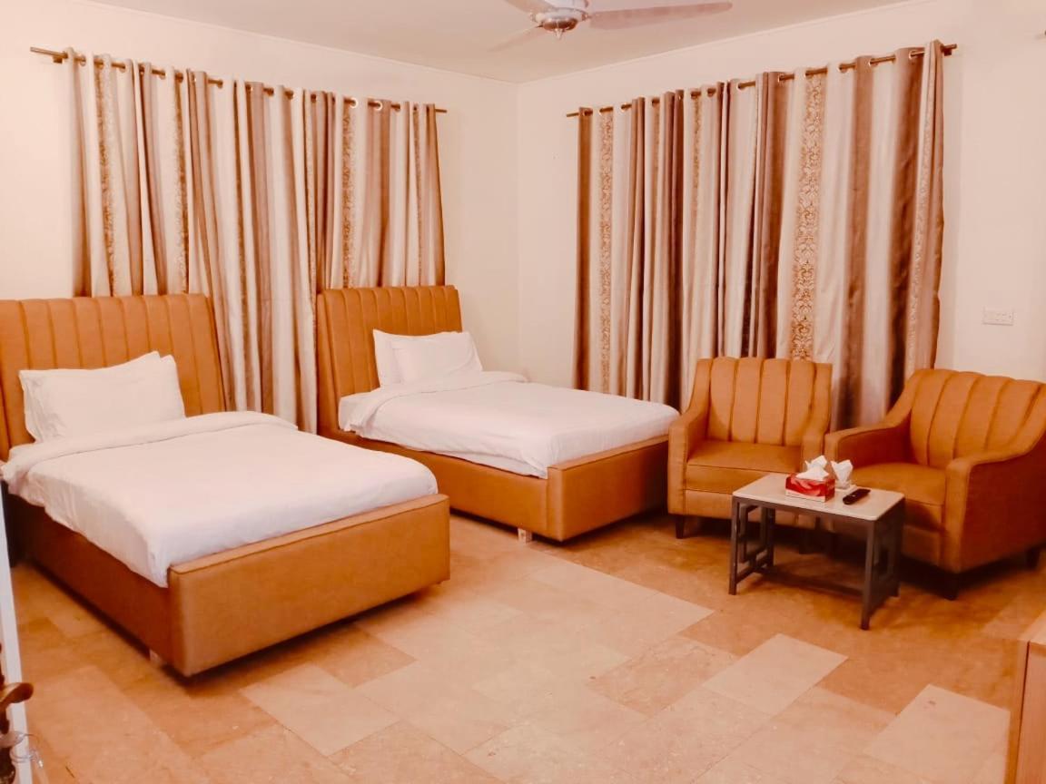 Blue Moon Residency Hotel Islamabad Ngoại thất bức ảnh